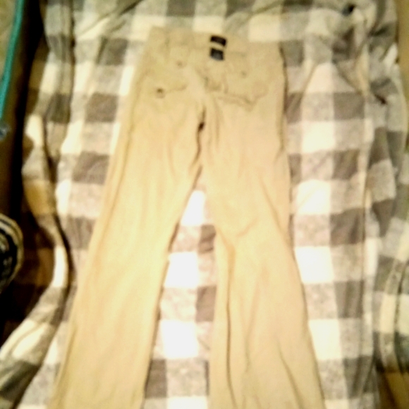 Rue 21 dress pants cream colored line down middle of both legs size 2 - Picture 1 of 1
